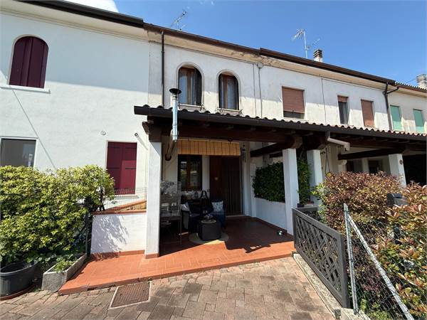 Rif. 8240 - Casa a schiera - Pederobba